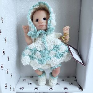 Ashton Drake Galleries "Happy As A Clam" Collectible Lifelike Baby Doll